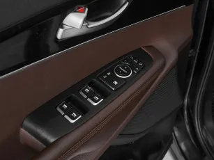 Kia  12