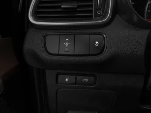 Kia  14
