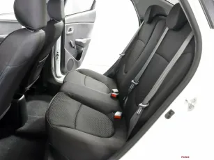 Kia  12