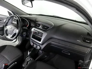 Kia  7