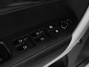 Kia  13