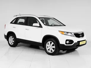 Kia  3