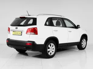 Kia  4