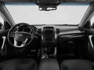 Kia  8