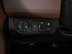 Hyundai  13