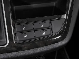Hyundai  18