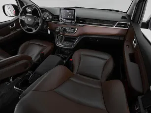 Hyundai  7