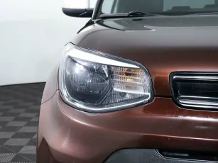 Kia  7