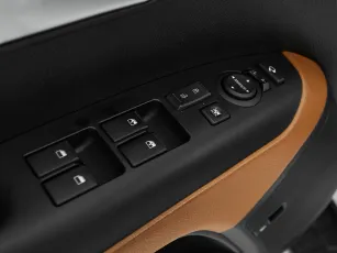 Kia  13