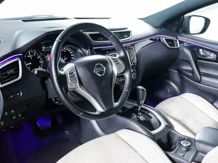 Nissan  10