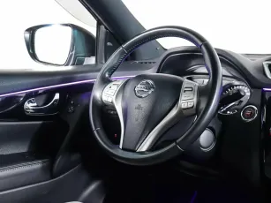 Nissan  11