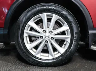 Nissan  7