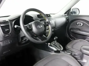 Kia  7