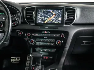 Kia  15