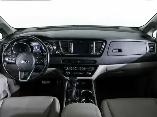 Kia  11