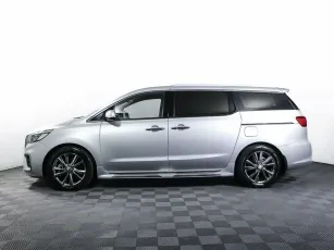 Kia  3
