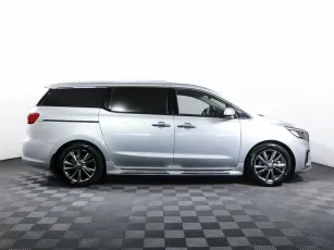 Kia  4