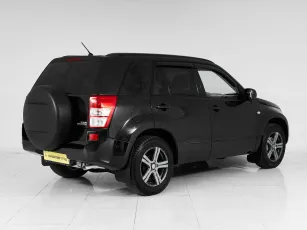 Suzuki  6