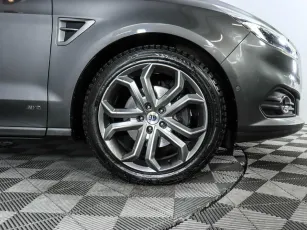 Ford  5