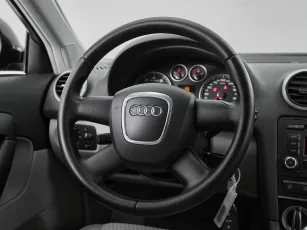 Audi  10