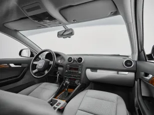 Audi  9