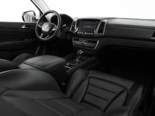 SsangYong  7