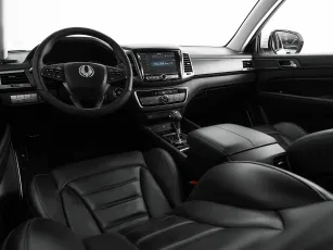SsangYong  9