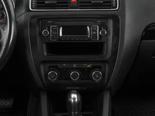Volkswagen  11