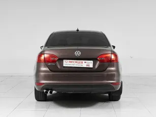 Volkswagen  5