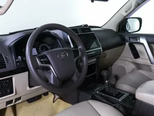 Toyota  11