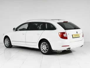 Skoda  4