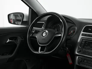Volkswagen  10
