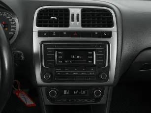 Volkswagen  13
