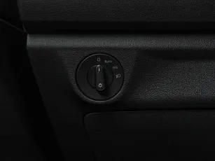 Volkswagen  13
