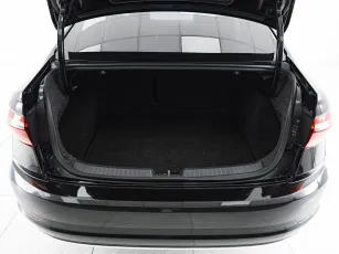 Volkswagen  18