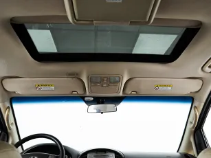 Hyundai  15