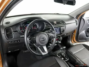 Kia  11