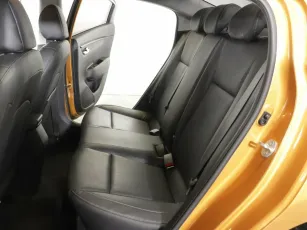 Kia  17