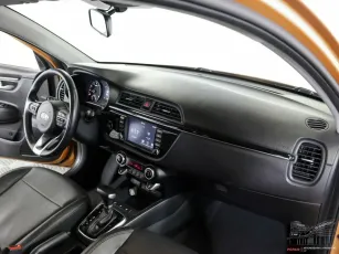 Kia  9