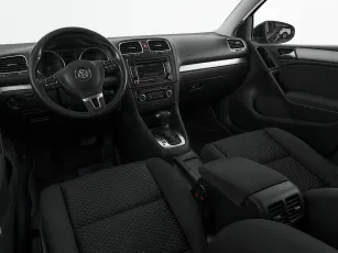 Volkswagen  8