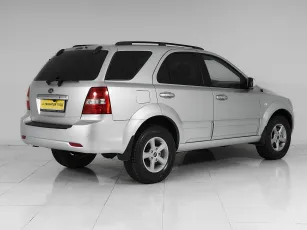 Kia  6
