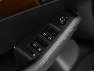 Audi  11