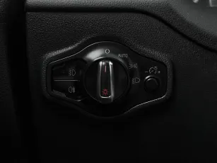 Audi  13