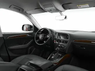 Audi  9