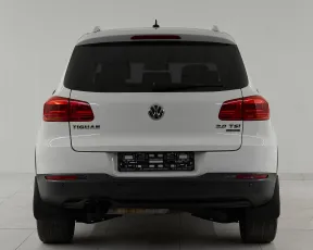Volkswagen  5