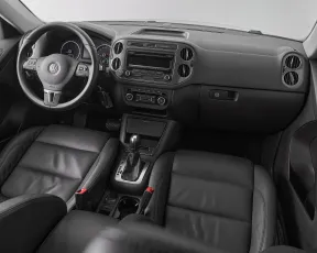 Volkswagen  9