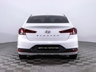 Hyundai  6