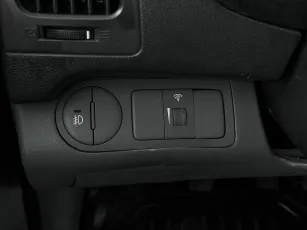 Hyundai  12