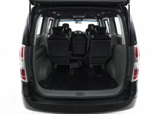 Hyundai  18
