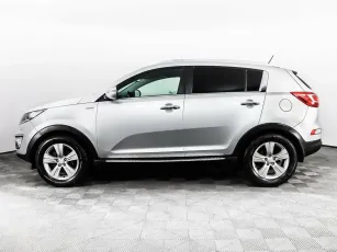 Kia  3